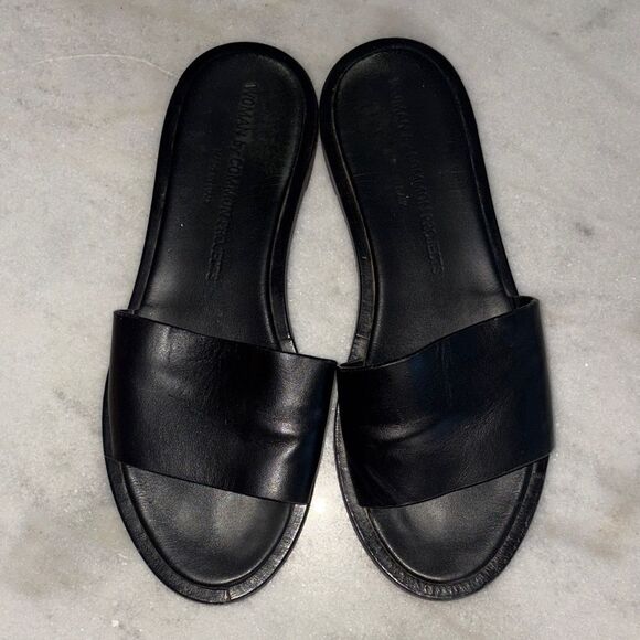 Woman by Common Projects Black leather Slide Sandals - Picture 4 of 4